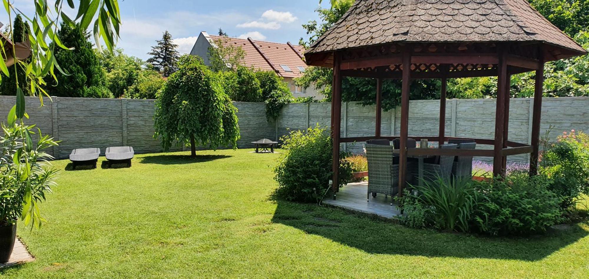 Tamasi Villa- Nyaralohaz Balatonkeresztúr Exteriör bild